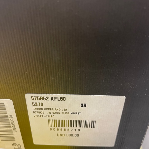 Gucci Slippers - Picture 5 of 9